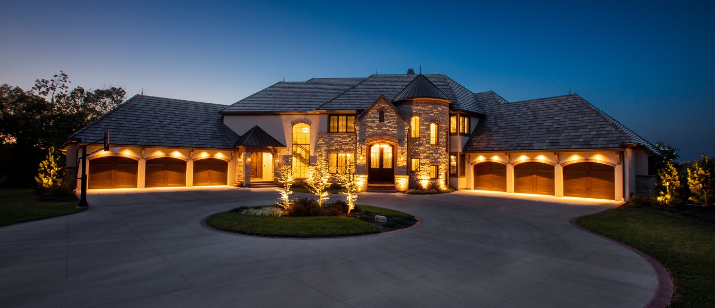 best outdoor lighting company in Crystal Lake, IL
